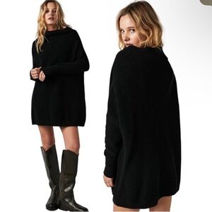 Free People Ottoman Slouchy Tunic in Black Sweater Pullover